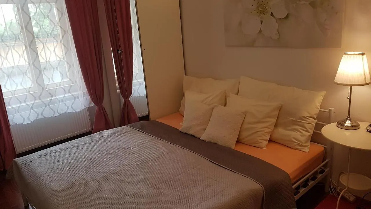 شقة Family Flat 120M2, Praha 2 Vinohrady